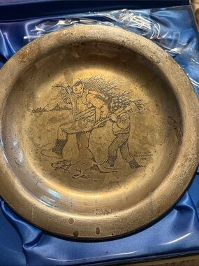 Franklin mint Christmas plate by Norman Rockwell